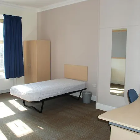 The Holmes * Bristol